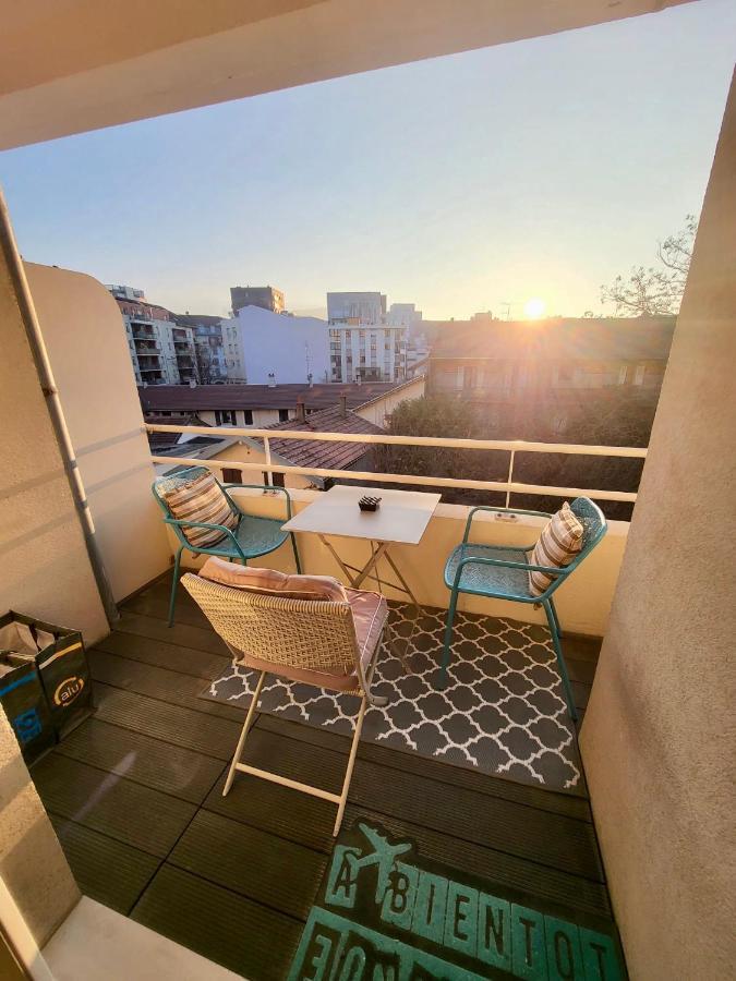 Tichnich Appartement - 2 Bedrooms - 1 Min Away From Train Station Annemasse Luaran gambar